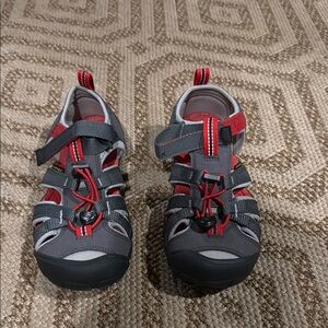 Keen Gray and Red Sport Sandals with Closed-Toe Design